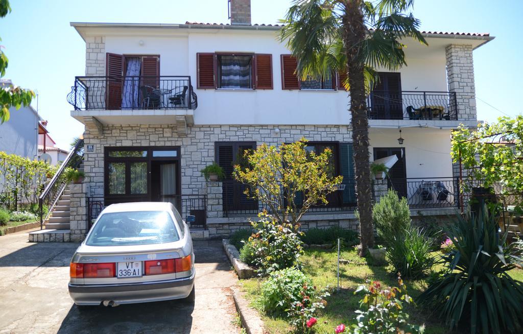 Apartments Ana Rovinj Bagian luar foto