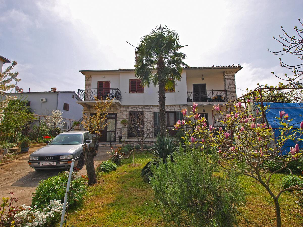 Apartments Ana Rovinj Bagian luar foto