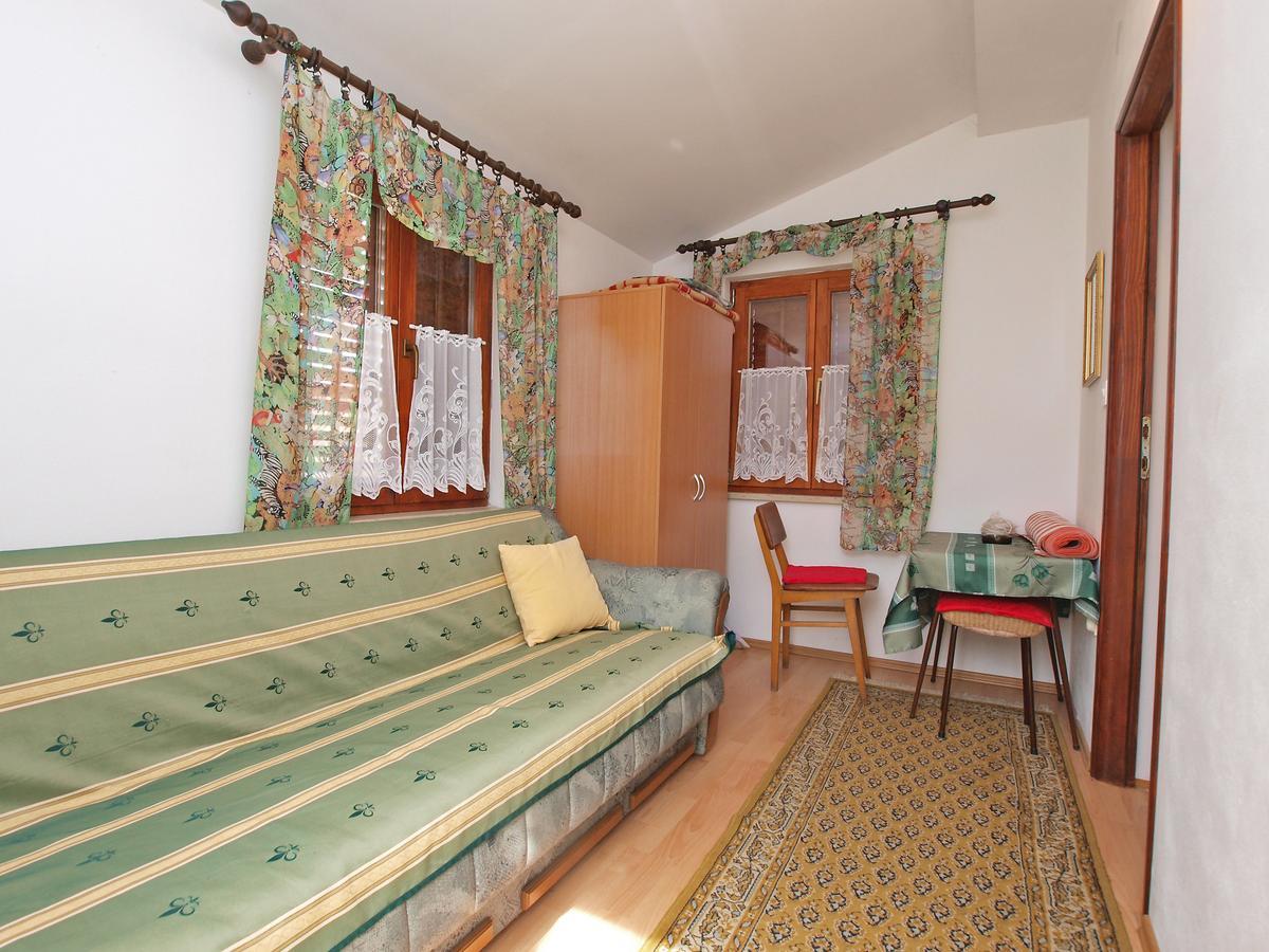 Apartments Ana Rovinj Bagian luar foto