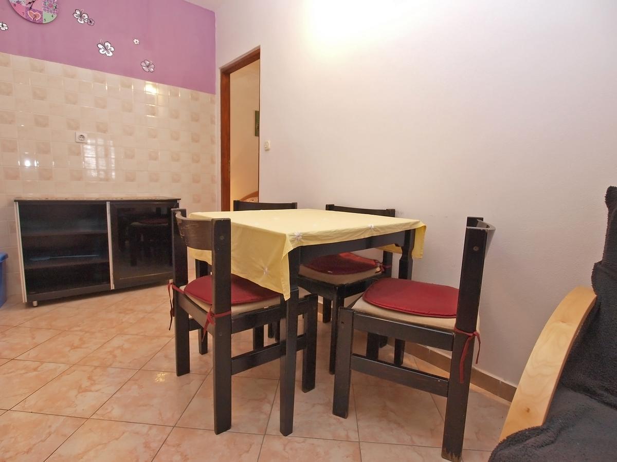 Apartments Ana Rovinj Bagian luar foto