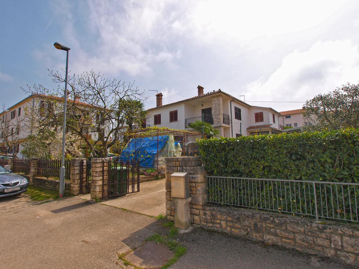 Apartments Ana Rovinj Bagian luar foto