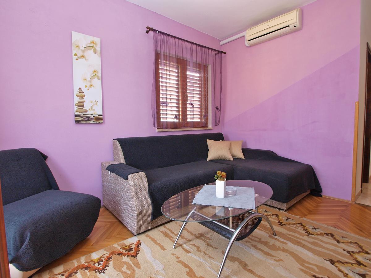 Apartments Ana Rovinj Bagian luar foto