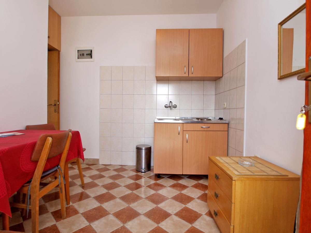 Apartments Ana Rovinj Bagian luar foto