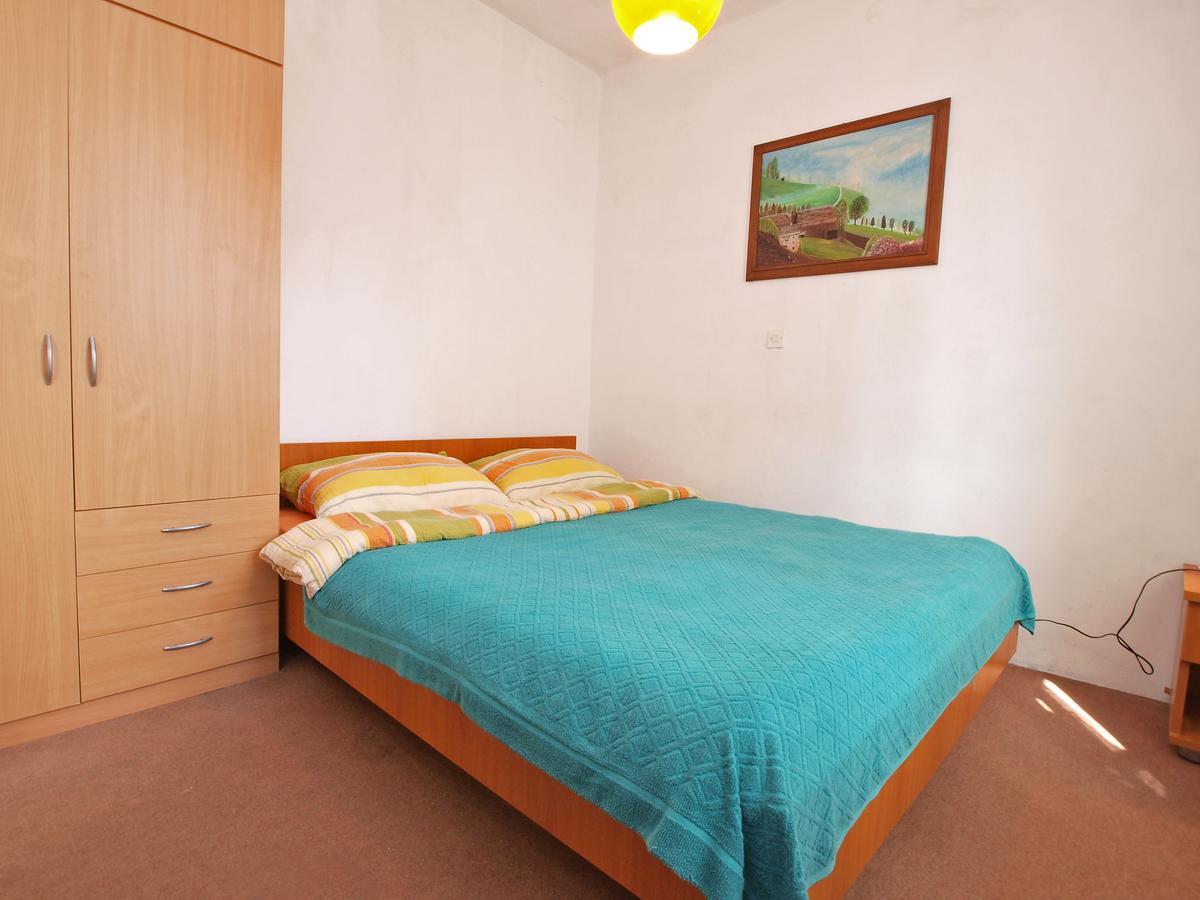 Apartments Ana Rovinj Bagian luar foto