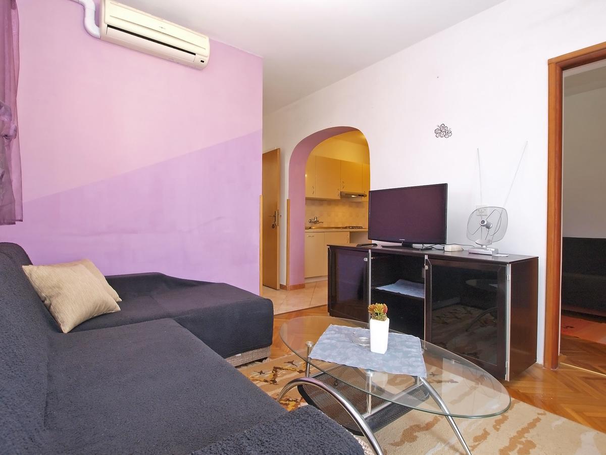 Apartments Ana Rovinj Bagian luar foto